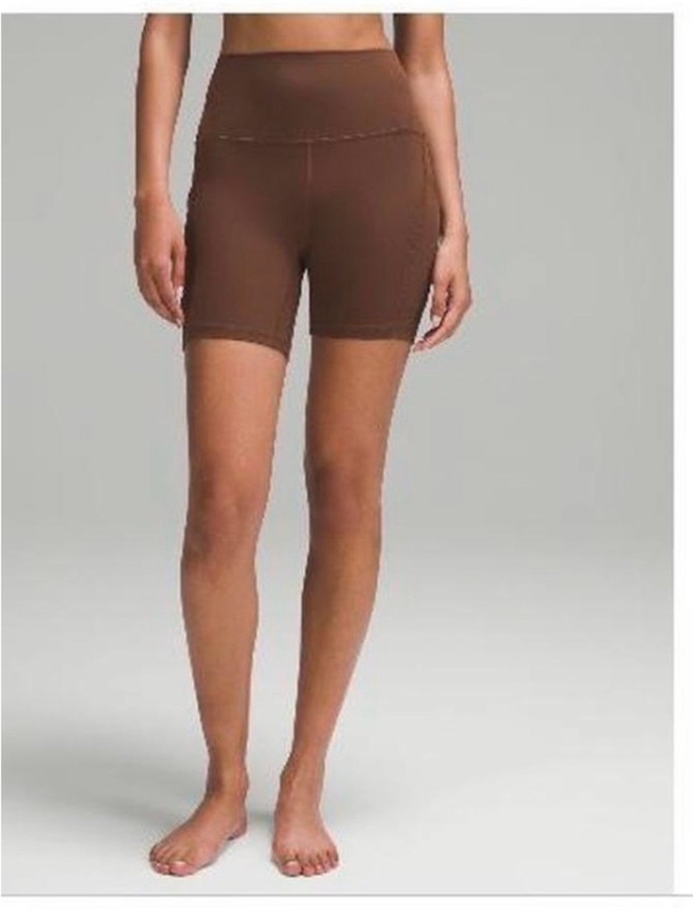 NWOT Lululemon Wunder Train HR Shorts 6”